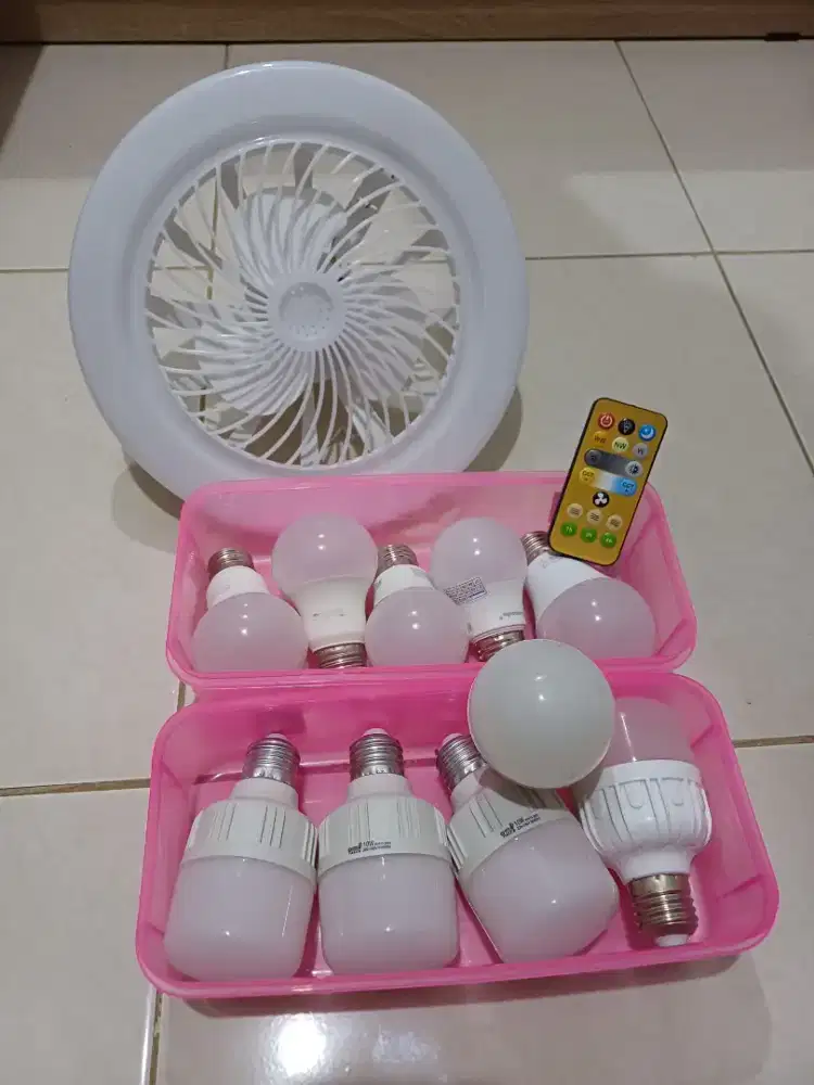 Bohlam Lampu LED Lampu Kipas Angin Lampu Belajar