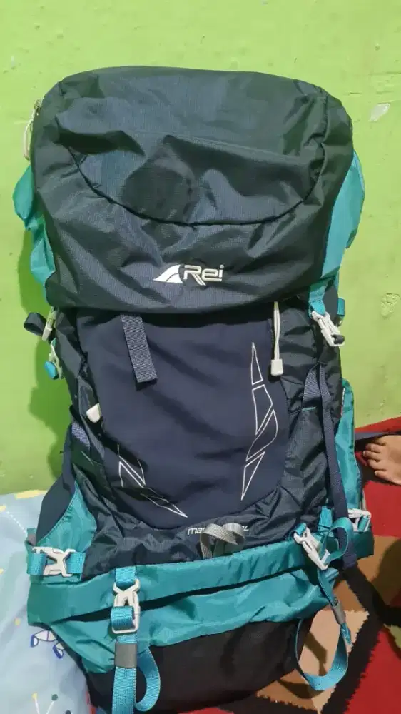 tas gunung Rei 60l