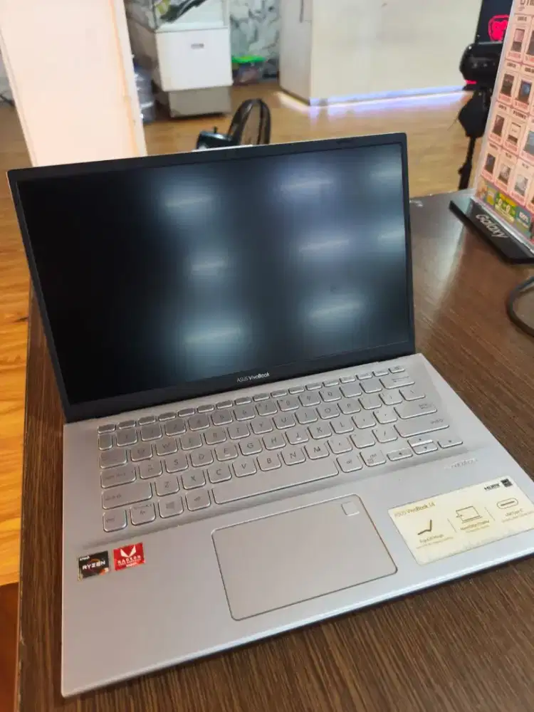 JUAL CEPAT LAPTOP ASUS VIVOBOOK 14 LIKE NEW