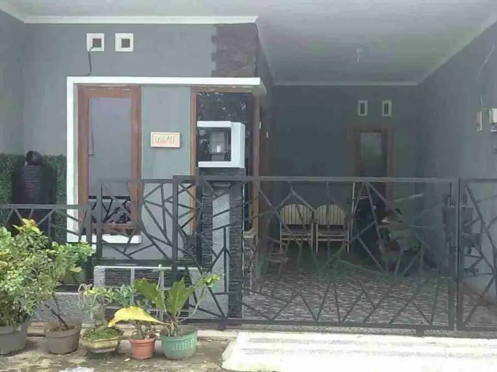 Rumah 1,5 Lt di Perum Puri Asri Perdana, Padangsari Banyumanik