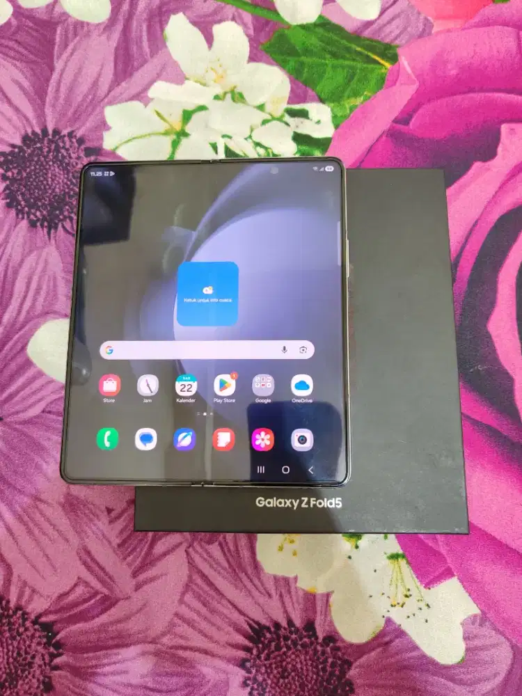 Samsung Fold 5 (512)