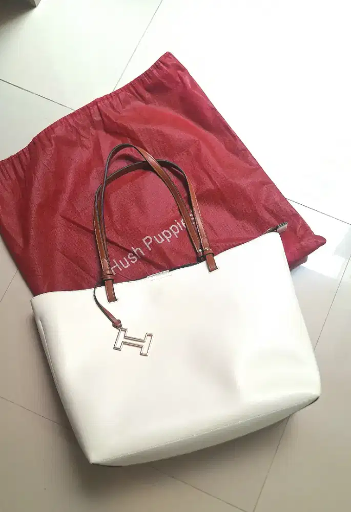 Tas hush puppies baru warna putih