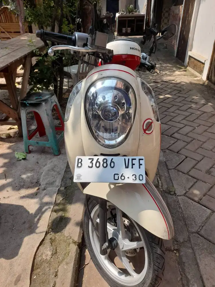 Honda Scoopy 2013