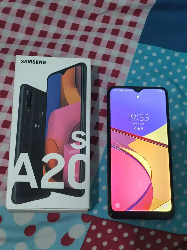 Samsung A20s 3/32gb