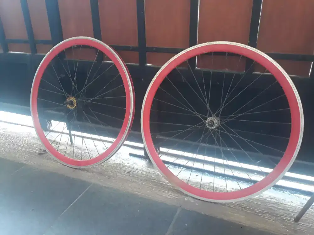 Di jual velg sepeda 700c bekas