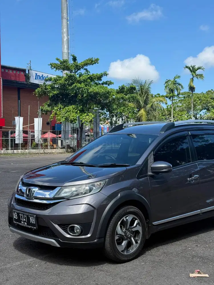 HONDA BRV 2016 (Tangan pertama dari baru)