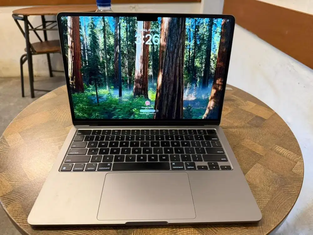 macbook air M3 (2024) 16gb/512gb