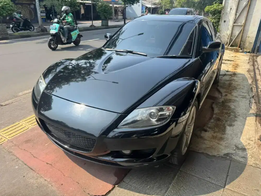 Mazda RX8 th 2004 AT coupe