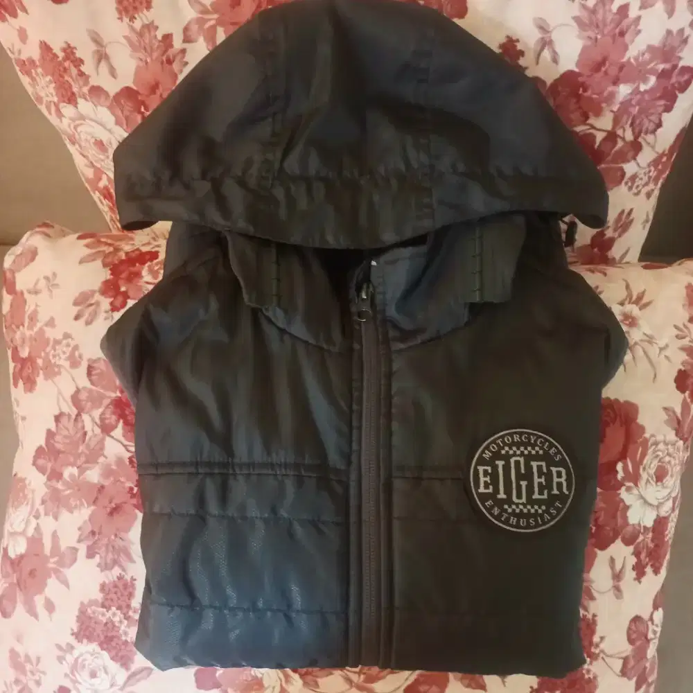 Eiger Vest Joe Dirt 1.1 Rompi Pria