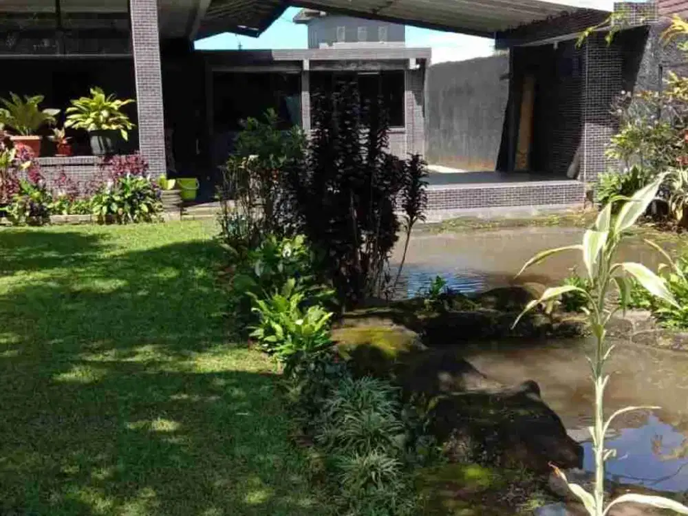 VILLA MEGAMENDUNG VIEW GUNUNG, LT 945