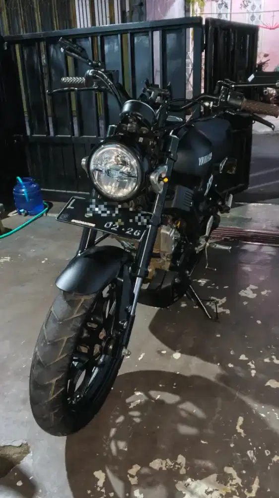 XSR 155 VVA retro modern