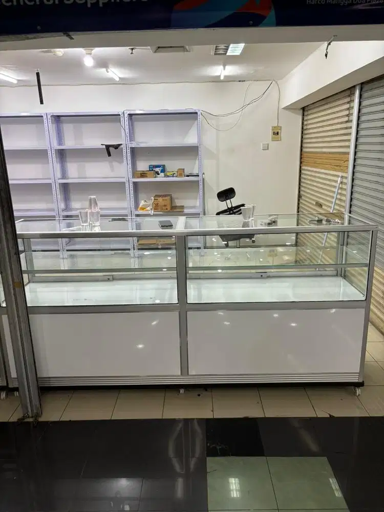 Jual Etalase Bagus Mulus dan Murah