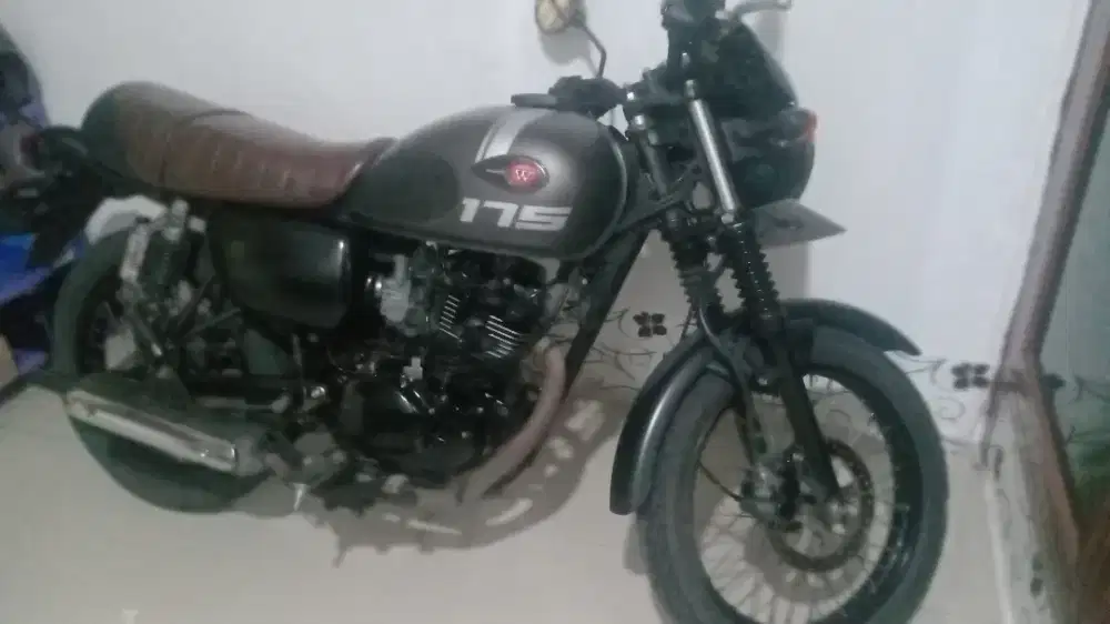 Jual Kawasaki w 175 cafe