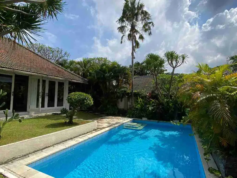 FOR SALE PRIME FREEHOLD VILLA 3BR IN UMALAS 575 sqm