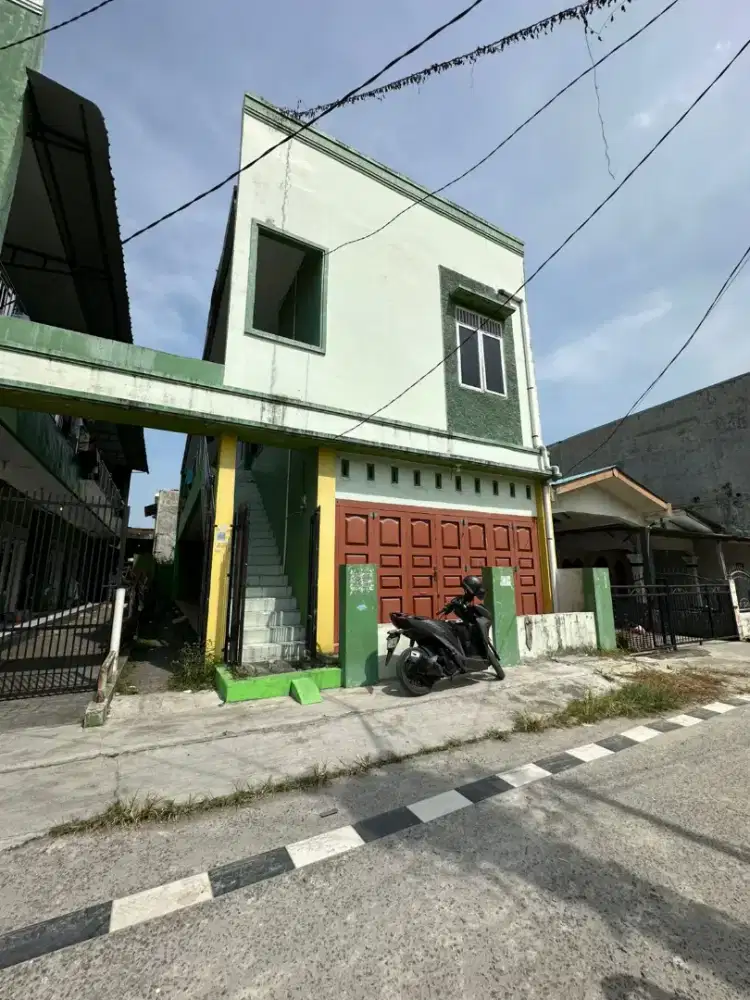 KOS SAMPING USU 12 KAMAR BISA AKSES MOBIL