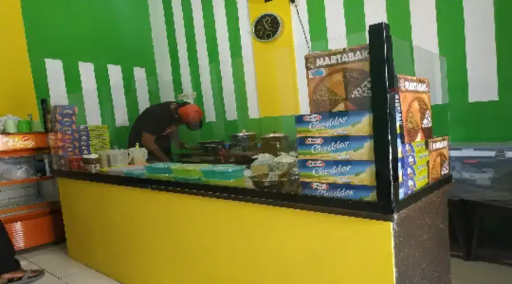 Koki Martabak Manis dan Telor