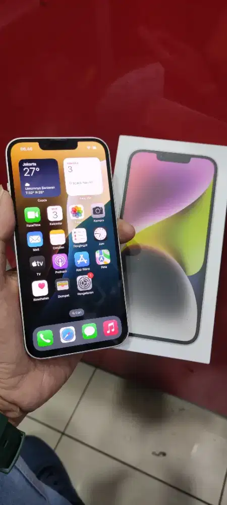 Iphone 14 128gb ibox warna starlight
