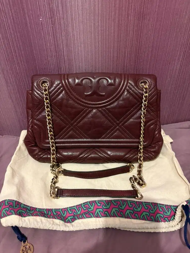 BU FAST SALE AUTHENTIC TORY BURCH FLEMMING SOFT