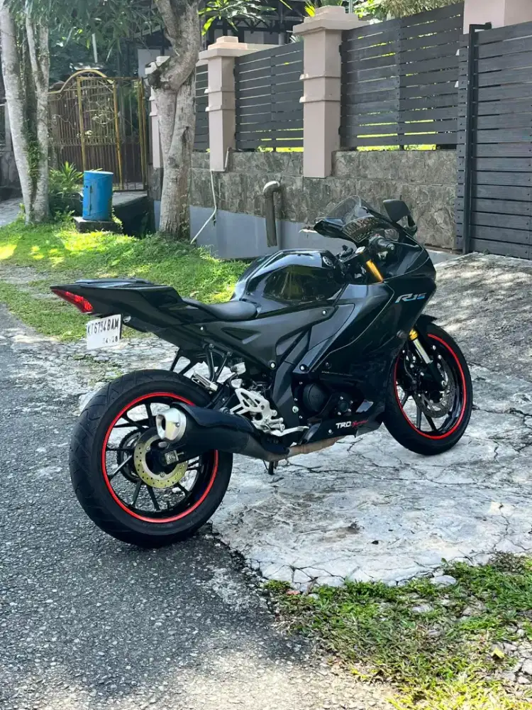 Dijual Yamaha YZF R15 Hitam 2023
