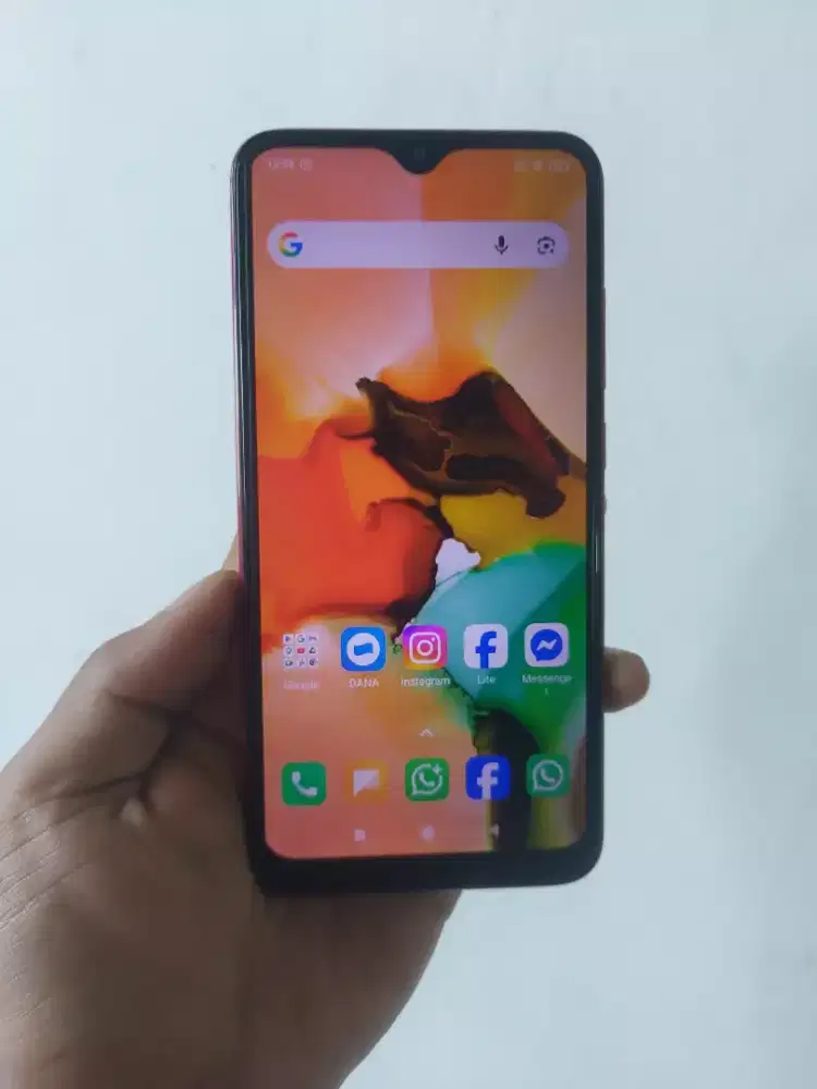 Xiaomi Redmi 8
RAM 4/64
Sidik jari,Face id aman
Snapdragon 439