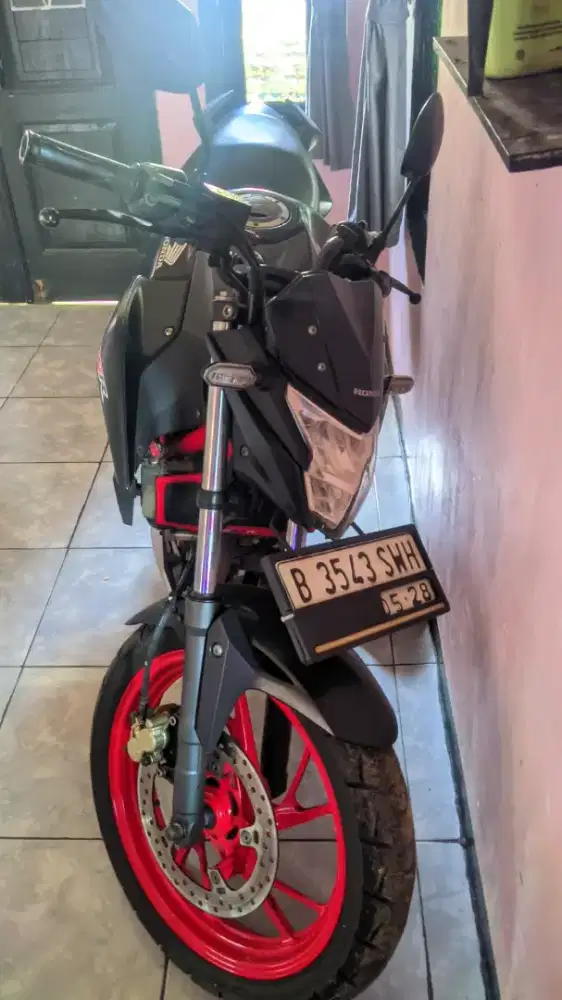 CB 150R TAHUN 2016 SS LENGKAP