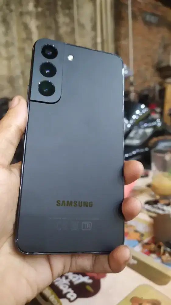 Samsung S22 8/256 Resmi