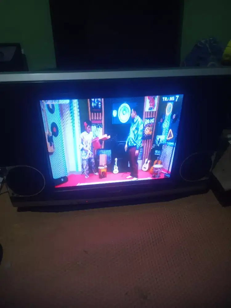 Tv tabung 21 inch sharp flat+stb normal siap tonton nego tipis