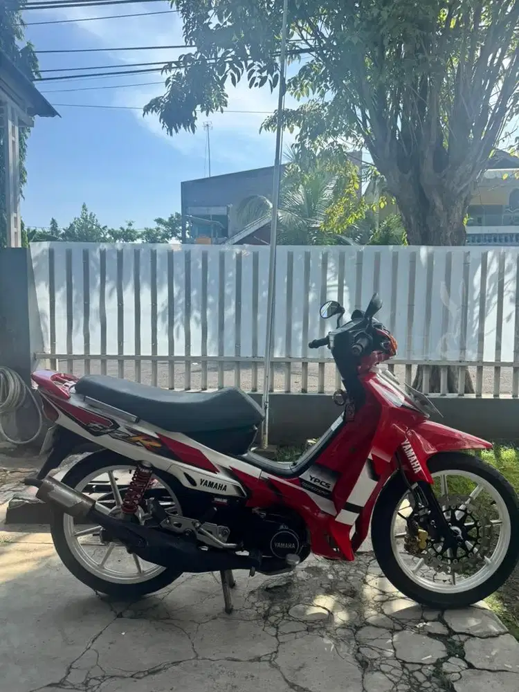 Yamaha F1ZR 2003 – Pajak Hidup, Siap Pakai