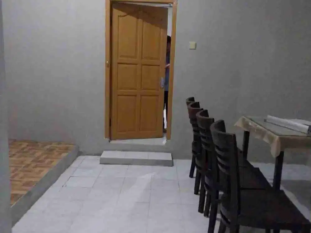 DIJUAL RUMAH LEMBAH HIJAU DEPOK