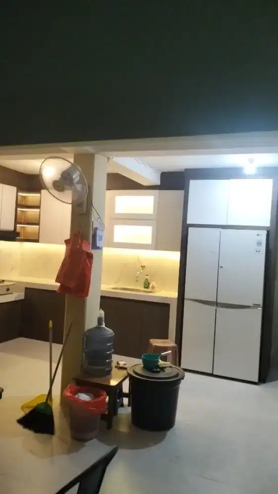 Kitchen set minimalis