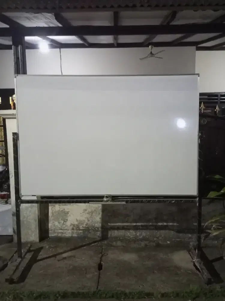 PAPAN TULIS SATU SET