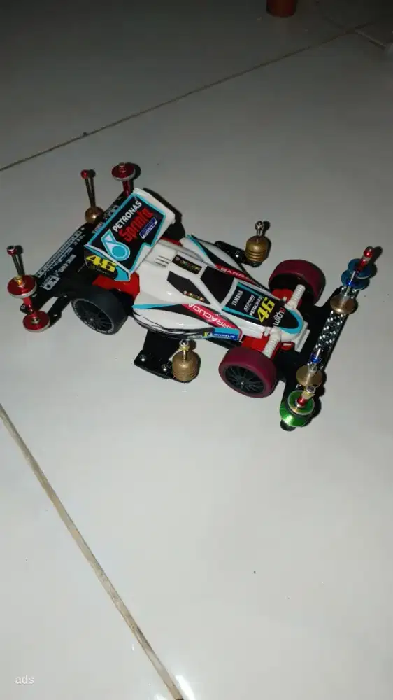Tamiya side damper