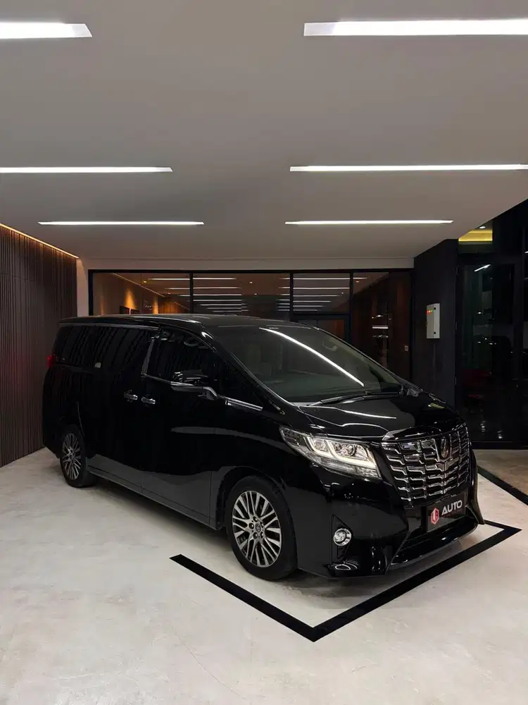 Toyota Alphard 2.5 G ATPM 2017 Hitam Km19rb B2409UFV mdl 2016