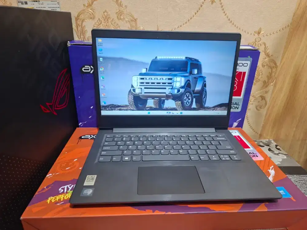 Laptop Lenovo Ideapad V14-Itl •Core i3-1005G1