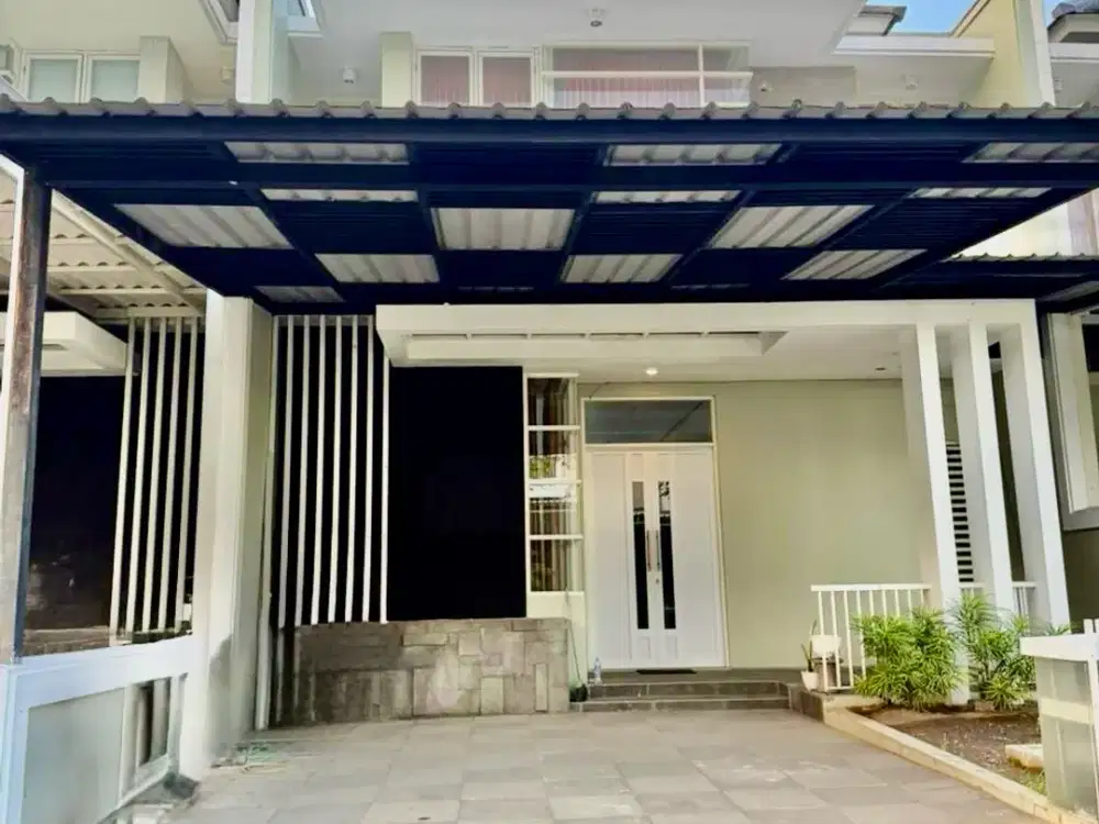 DISEWAKAN RUMAH ROYAL RESIDENCE 3KT 2LT SEMI FURNISH WIYUNG PAKUWON