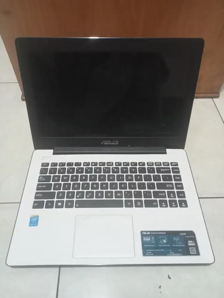 Laptop Asus x453m