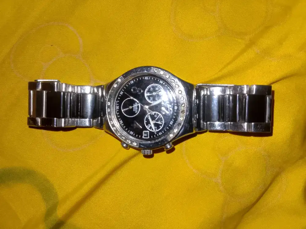 Jam tangan swatch irony