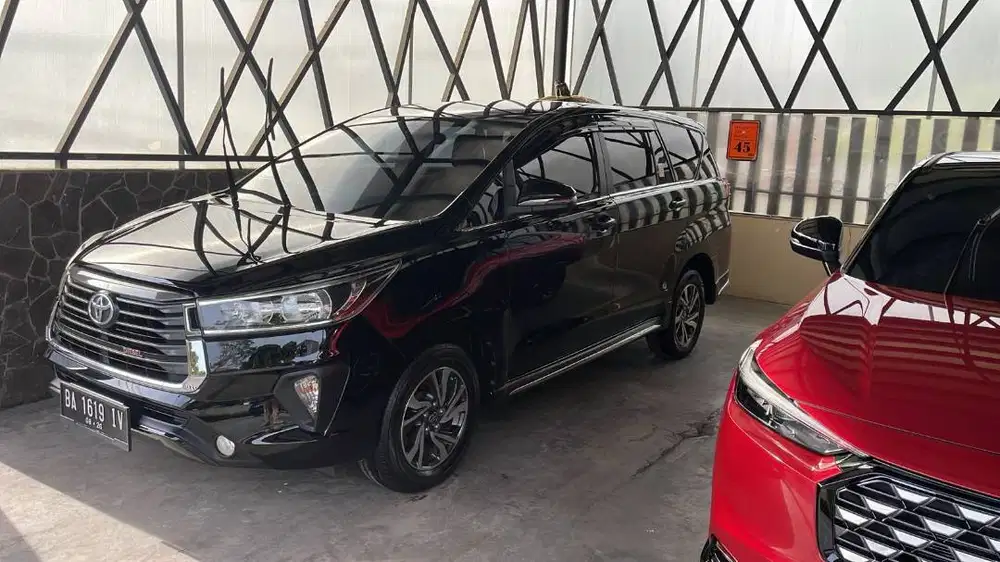 INNOVA 2.4 G/AT