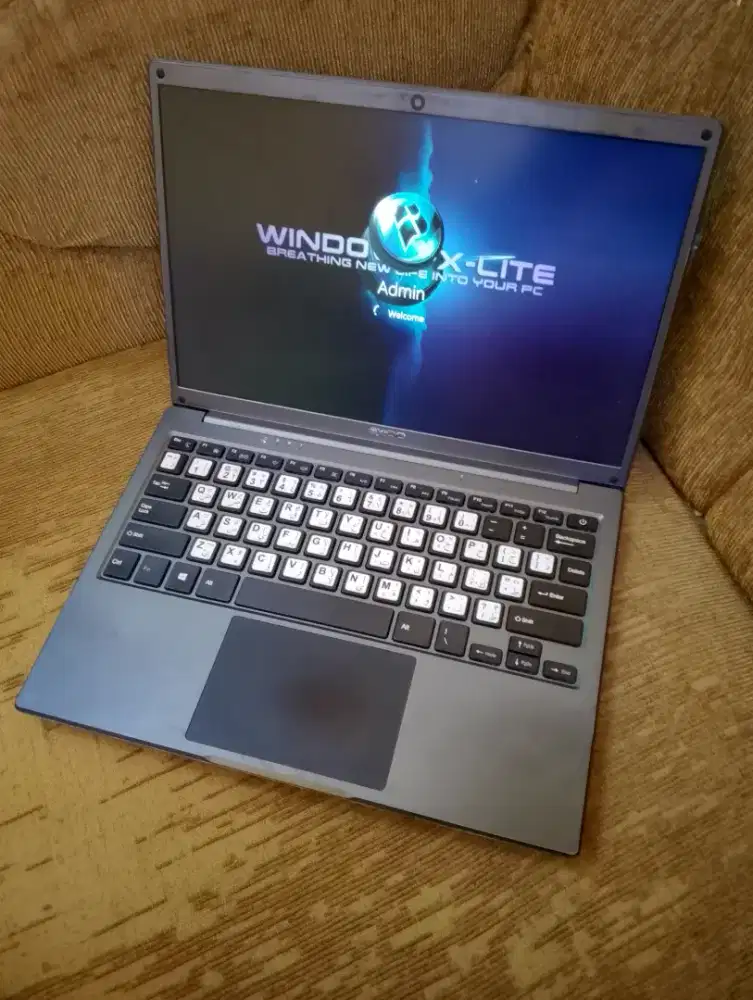 Laptop Slimbook 13 RAM 6/500GB awet