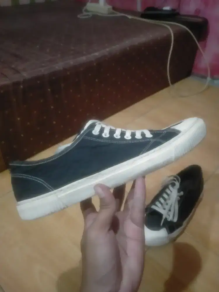 Cotton On Sneakers Size 44