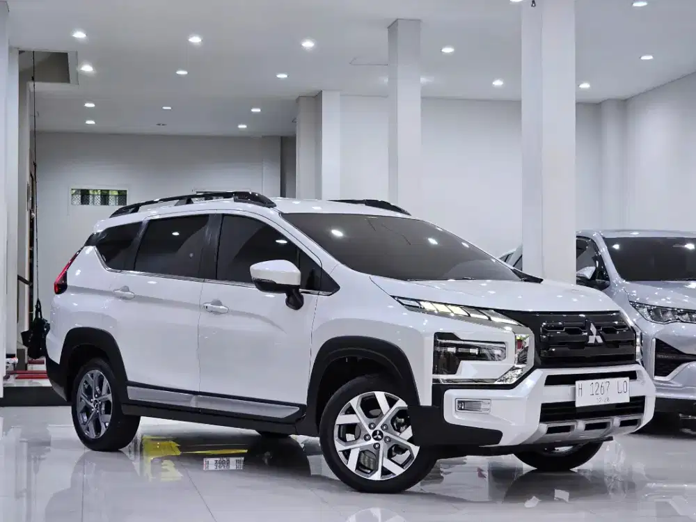 Km 30rb Xpander Cross Premium Package 2023 At(Matic) Plat H 2022 2024