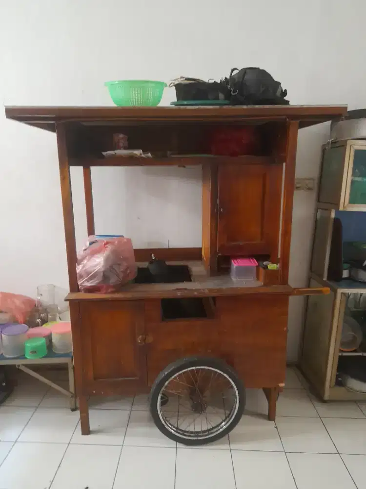 Gerobak mie ayam dandang kotak