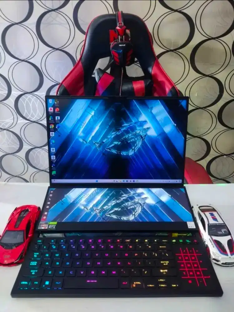 ASUS ROG ZEPHYRUS DUO RYZEN 9 [RAM 32GB SSD 2TB RTX 3080 VRAM 16GB]