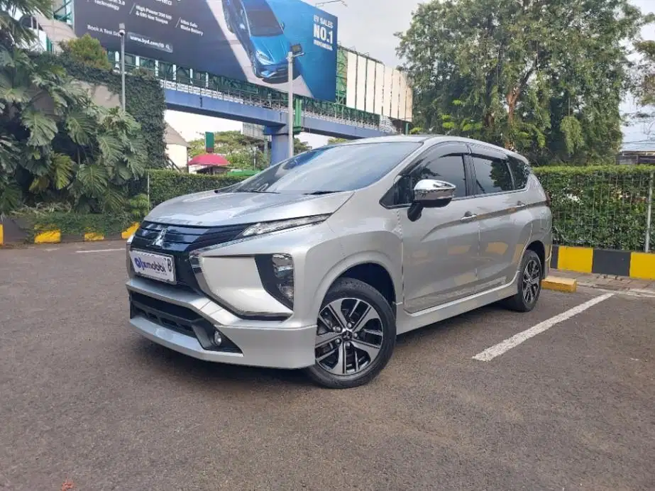 LOW DP Mitsubishi Xpander 1.5 Exceed Bensin-AT 2019 BIB
