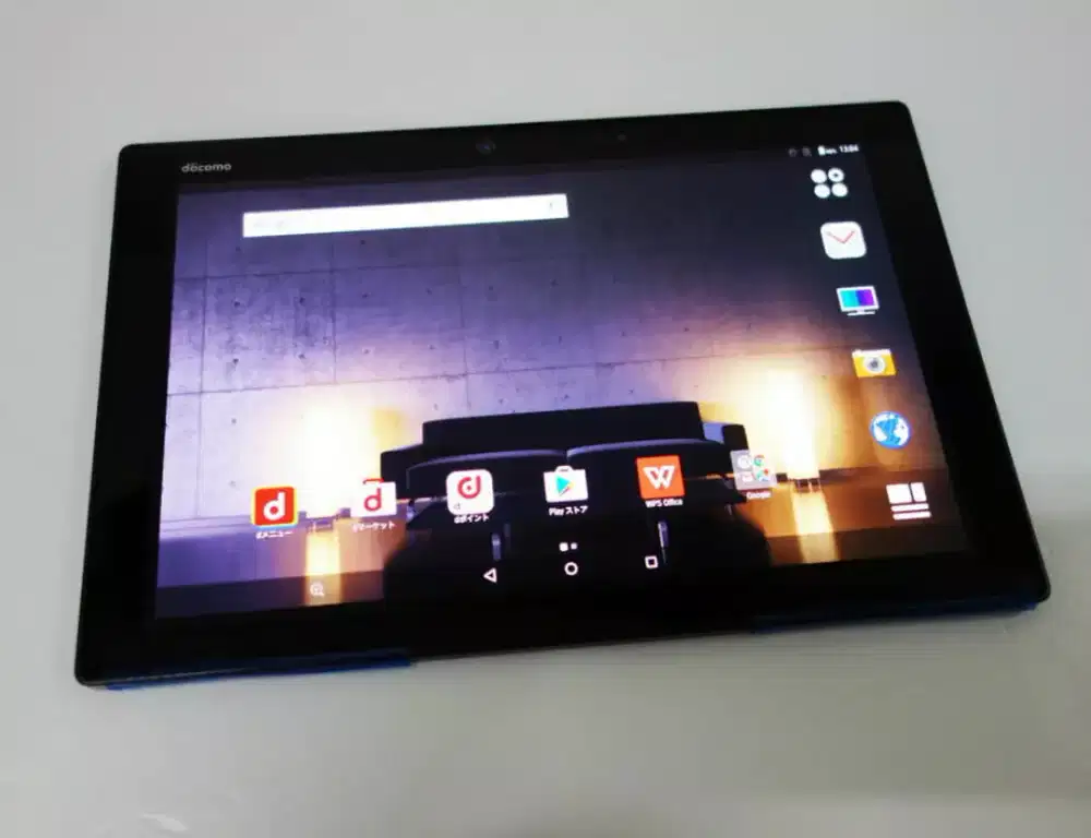 Tablet Fujitsu Docomo Arrows Tab F-04H 3/32GB Tab 10 inch Batangan