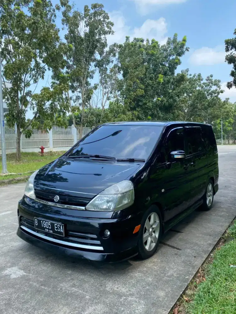 Nissan serena highway star autech 2.0 A/T transmision 2011