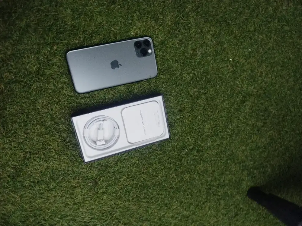 iPhone 11 pro max 512gb yg ada saja