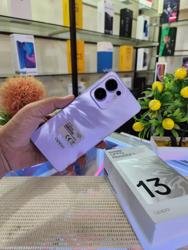 Oppo Reno 13F 5G Ram (8+8)16Gb/256Gb Fullset Mulus Like New Bergaransi