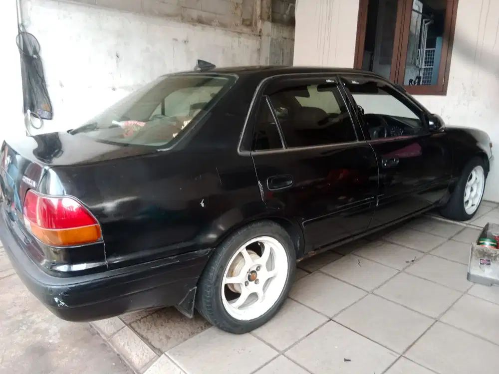 Toyota Corolla 1996 Bensin