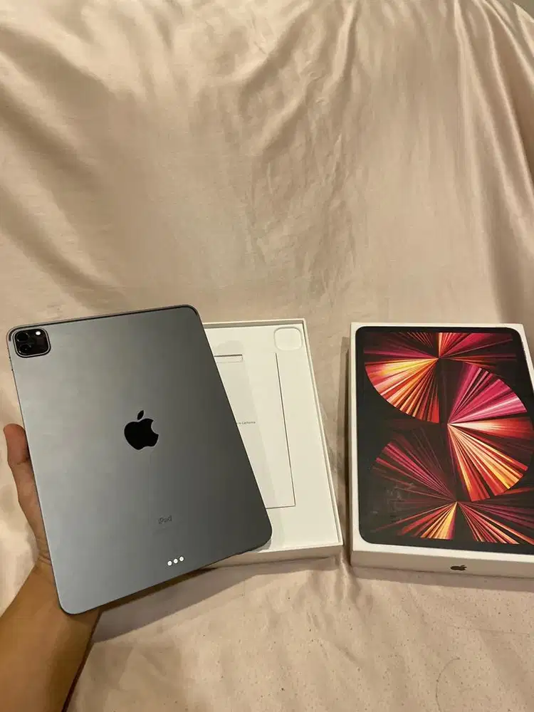 iPad Pro M1 256GB WiFi Like New